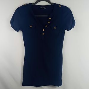 Womens short sleeve top size medium